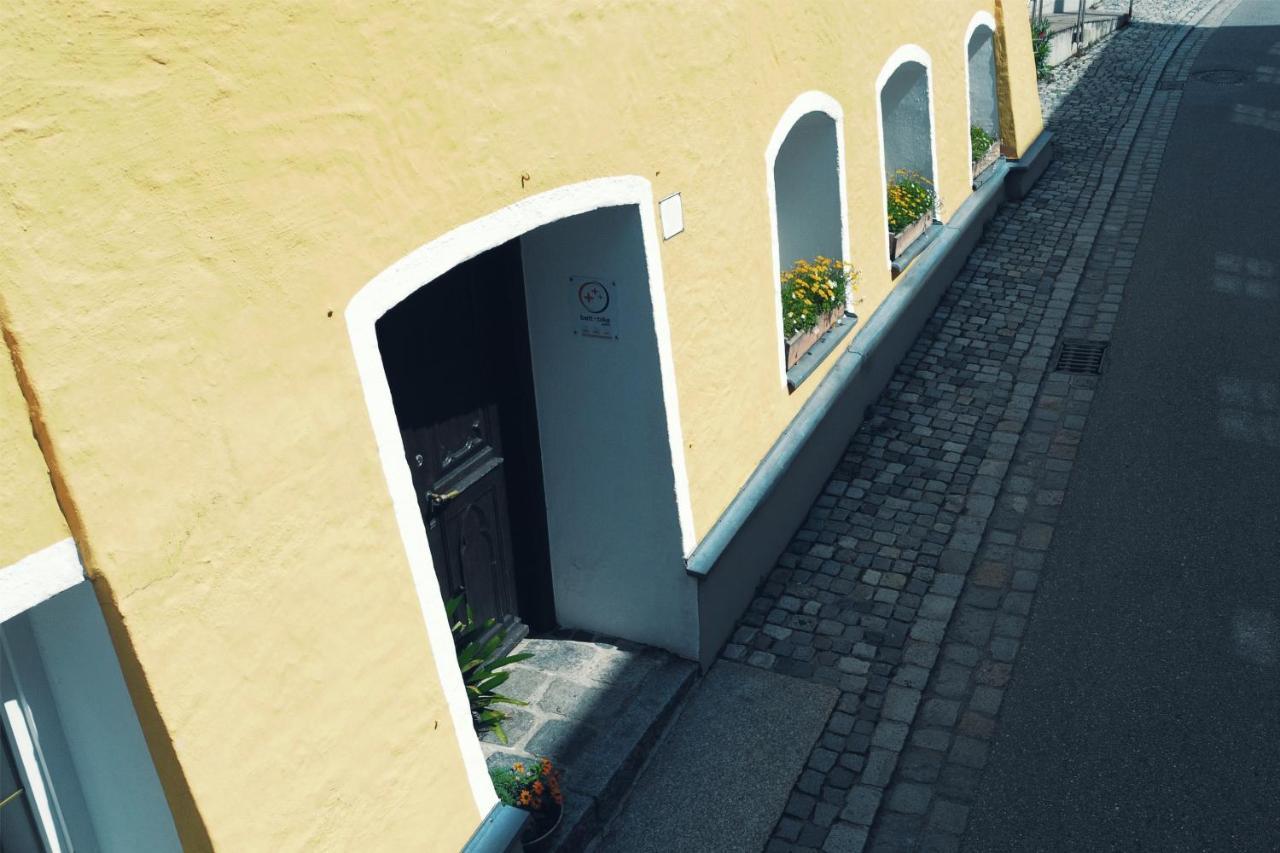 Stilvolle Wohnung Auf 50 M² Mit Parkplatz Und Wifi Kraiburg am Inn エクステリア 写真